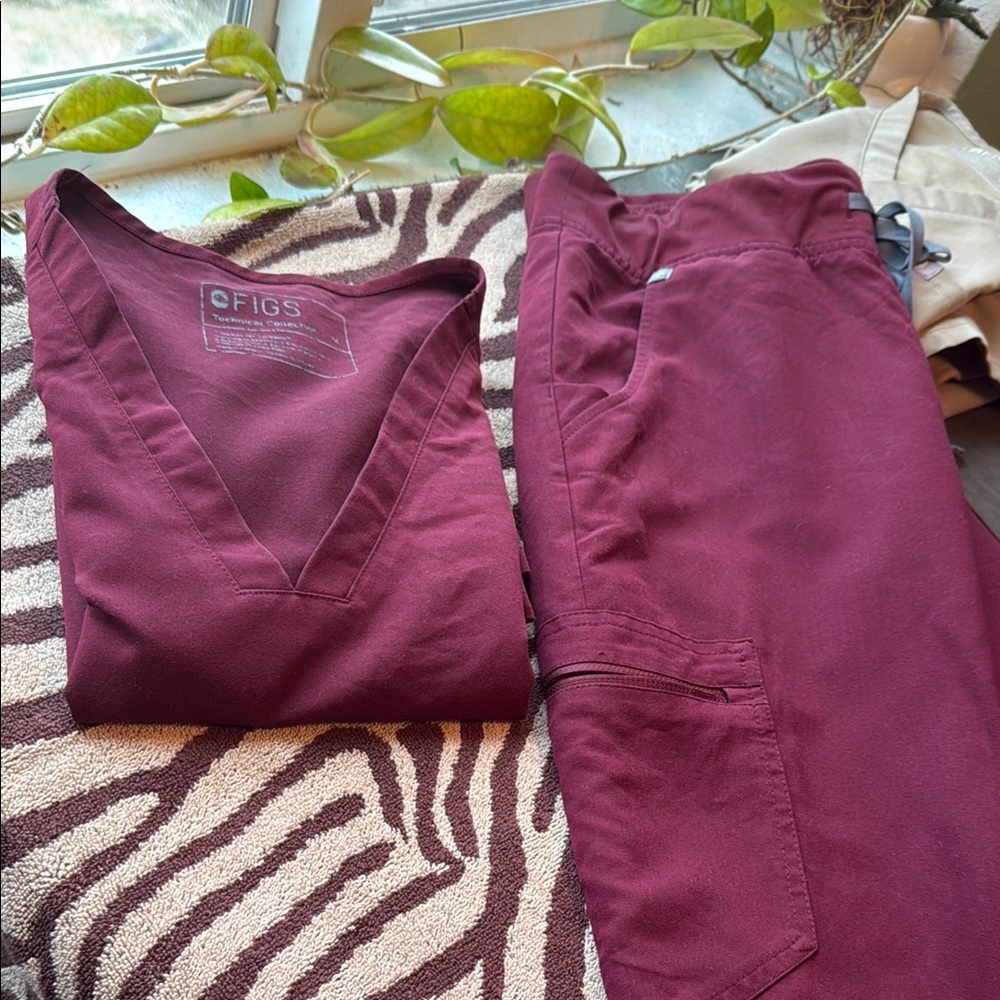 Figs Women's Burgundy Pants and top